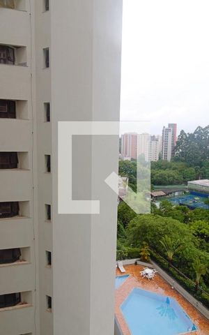Apartamento à venda com 165m², 3 quartos e 3 vagas Apartamento à venda com 165m², 3 quartos e 3 vagasVista da Suíte 1