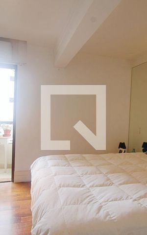 Apartamento à venda com 165m², 3 quartos e 3 vagas Apartamento à venda com 165m², 3 quartos e 3 vagasSuíte 2