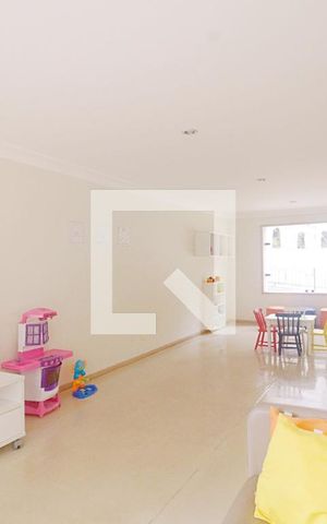 Apartamento à venda com 165m², 3 quartos e 3 vagas Apartamento à venda com 165m², 3 quartos e 3 vagasBrinquedoteca