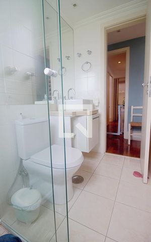 Apartamento à venda com 165m², 3 quartos e 3 vagas Apartamento à venda com 165m², 3 quartos e 3 vagasBanheiro da Suíte 3