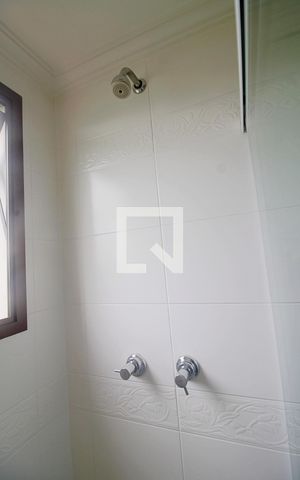 Apartamento à venda com 165m², 3 quartos e 3 vagas Apartamento à venda com 165m², 3 quartos e 3 vagasBanheiro da Suíte 3