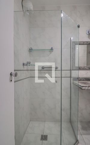 Apartamento à venda com 170m², 4 quartos e 3 vagasBanheiro do Corredor 