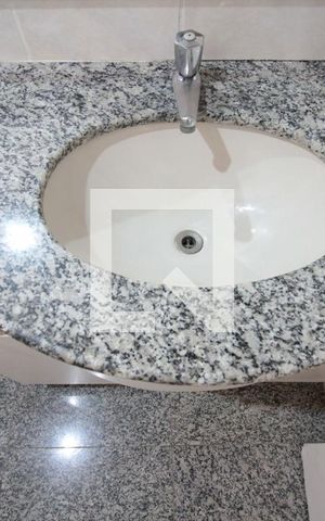 Apartamento à venda com 100m², 3 quartos e 4 vagasBanheiro Social