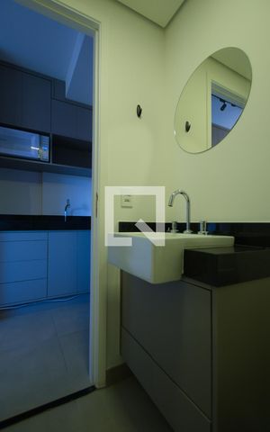 Apartamento para alugar com 21m², 1 quarto e sem vaga Apartamento para alugar com 21m², 1 quarto e sem vagaBanheiro