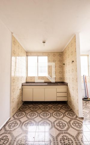 Apartamento para alugar com 60m², 2 quartos e 1 vaga Apartamento para alugar com 60m², 2 quartos e 1 vagaCozinha