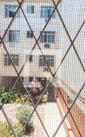 Apartamento à venda com 92m², 2 quartos e sem vagaVista