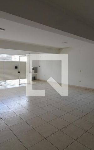 Casa à venda com 175m², 2 quartos e 2 vagasGaragem
