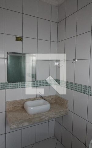 Casa à venda com 175m², 2 quartos e 2 vagasBanheiro Suite