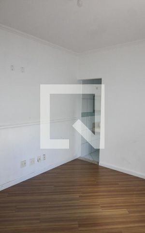 Casa à venda com 175m², 2 quartos e 2 vagasSuite