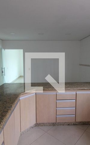 Casa à venda com 175m², 2 quartos e 2 vagasCozinha