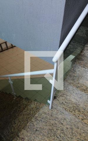 Casa à venda com 175m², 2 quartos e 2 vagasEntrada