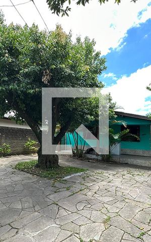 Casa à venda com 170m², 4 quartos e 2 vagasÁrea Externa