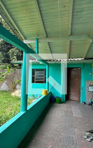 Casa à venda com 170m², 4 quartos e 2 vagasÁrea Externa