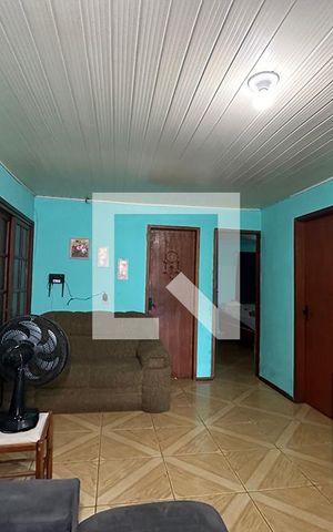Casa à venda com 170m², 4 quartos e 2 vagasSala