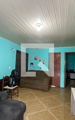 Casa à venda com 170m², 4 quartos e 2 vagasSala
