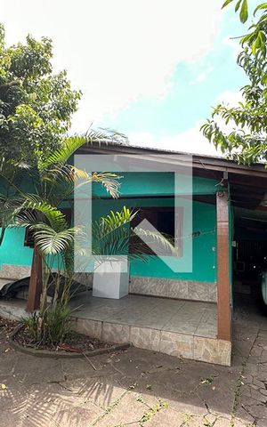 Casa à venda com 170m², 4 quartos e 2 vagasGaragem