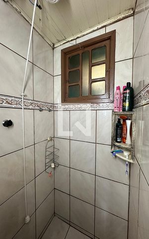 Casa à venda com 170m², 4 quartos e 2 vagasBanheiro da Suíte