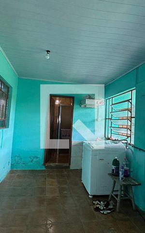 Casa à venda com 170m², 4 quartos e 2 vagasLavanderia