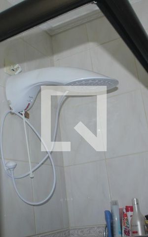 Casa à venda com 150m², 3 quartos e 2 vagasBanheiro da Suíte