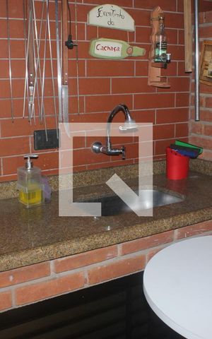 Casa à venda com 150m², 3 quartos e 2 vagasChurrasqueira