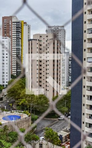Apartamento para alugar com 143m², 3 quartos e 2 vagas Apartamento para alugar com 143m², 3 quartos e 2 vagasVista da suíte 3
