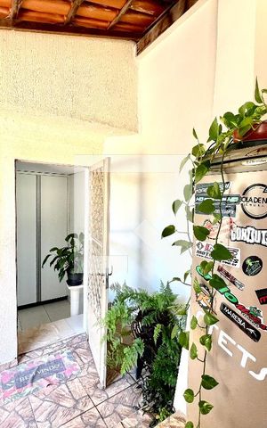Casa à venda com 145m², 3 quartos e 2 vagas Casa à venda com 145m², 3 quartos e 2 vagasÁrea comum