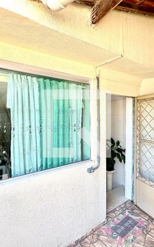 Casa à venda com 145m², 3 quartos e 2 vagas Casa à venda com 145m², 3 quartos e 2 vagasÁrea comum