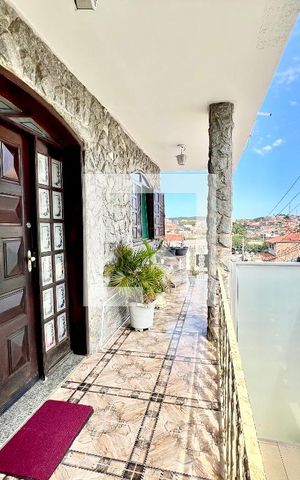 Casa à venda com 145m², 3 quartos e 2 vagas Casa à venda com 145m², 3 quartos e 2 vagasVaranda