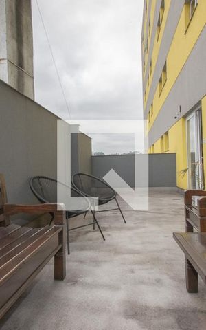 Studio à venda com 27m², 1 quarto e sem vaga Studio à venda com 27m², 1 quarto e sem vagapátio comum