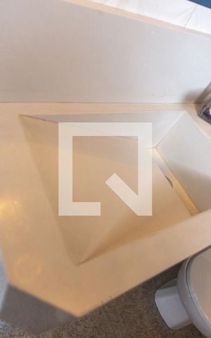 Casa à venda com 350m², 4 quartos e 6 vagasBanheiro