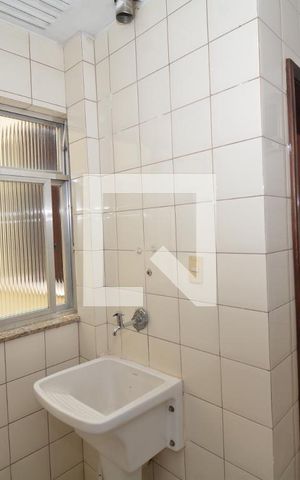 Apartamento para alugar com 100m², 4 quartos e 1 vagaÁrea de Serviço