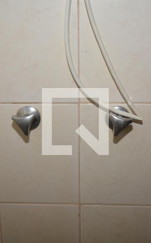 Apartamento para alugar com 100m², 4 quartos e 1 vagaBanheiro da Suíte 1