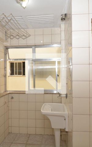 Apartamento para alugar com 100m², 4 quartos e 1 vagaVista da Suíte 2