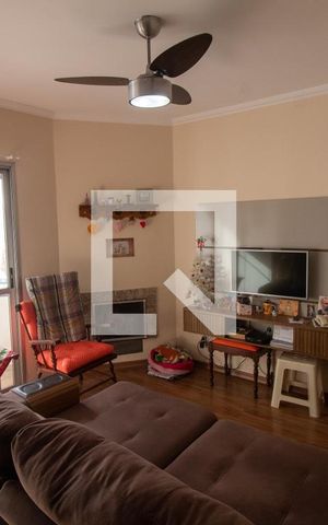 Apartamento à venda com 63m², 2 quartos e 1 vaga Apartamento à venda com 63m², 2 quartos e 1 vagaSala