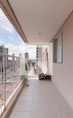 Apartamento para alugar com 120m², 3 quartos e 2 vagas Apartamento para alugar com 120m², 3 quartos e 2 vagasVaranda