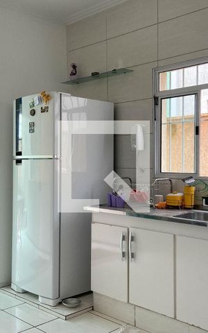 Casa à venda com 117m², 2 quartos e 2 vagas Casa à venda com 117m², 2 quartos e 2 vagasCozinha