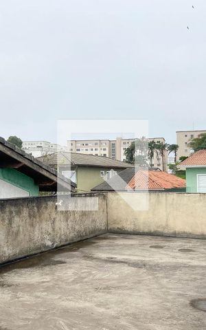 Casa à venda com 117m², 2 quartos e 2 vagas Casa à venda com 117m², 2 quartos e 2 vagasLaje