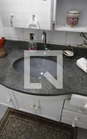 Casa à venda com 300m², 3 quartos e 2 vagasSuíte 1