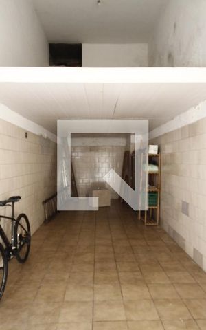 Casa à venda com 300m², 3 quartos e 2 vagasGaragem