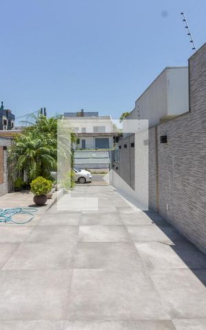 Casa para alugar com 395m², 4 quartos e 5 vagasÁrea Externa