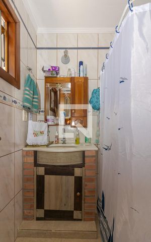 Casa para alugar com 395m², 4 quartos e 5 vagasBanheiro