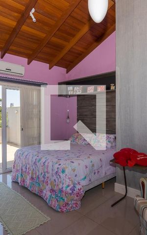 Casa para alugar com 395m², 4 quartos e 5 vagasQuarto Suíte 2