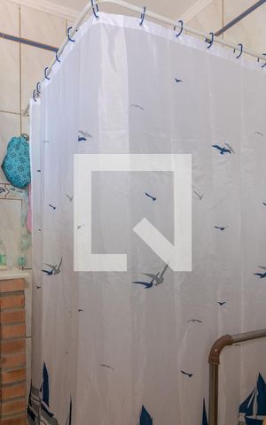 Casa para alugar com 395m², 4 quartos e 5 vagasBanheiro
