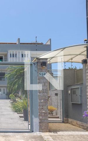Casa para alugar com 395m², 4 quartos e 5 vagasFachada