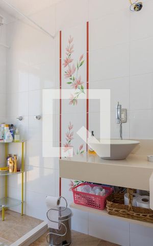 Casa para alugar com 395m², 4 quartos e 5 vagasQuarto Suíte 2 - Banheiro