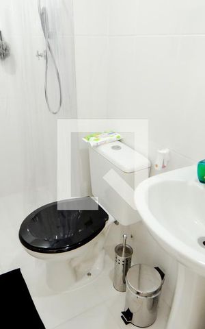 Apartamento à venda com 58m², 2 quartos e 2 vagasBanheiro Social