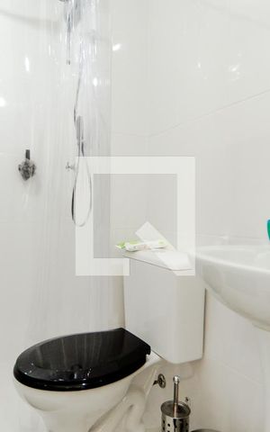 Apartamento à venda com 58m², 2 quartos e 2 vagasBanheiro Social
