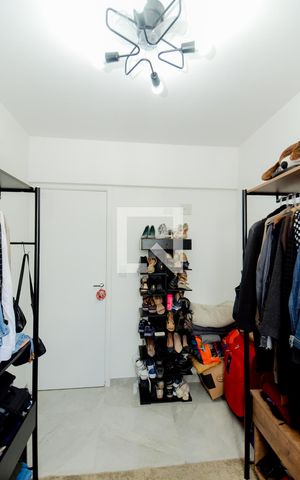 Apartamento à venda com 58m², 2 quartos e 2 vagasQuarto 1