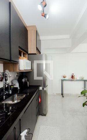 Apartamento à venda com 58m², 2 quartos e 2 vagasCozinha