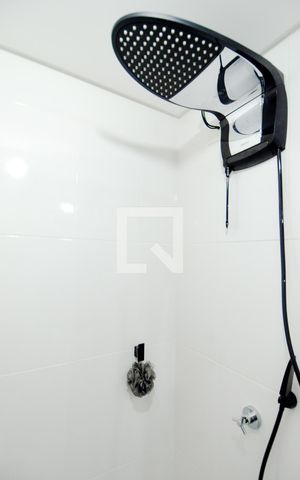Apartamento à venda com 58m², 2 quartos e 2 vagasBanheiro Social